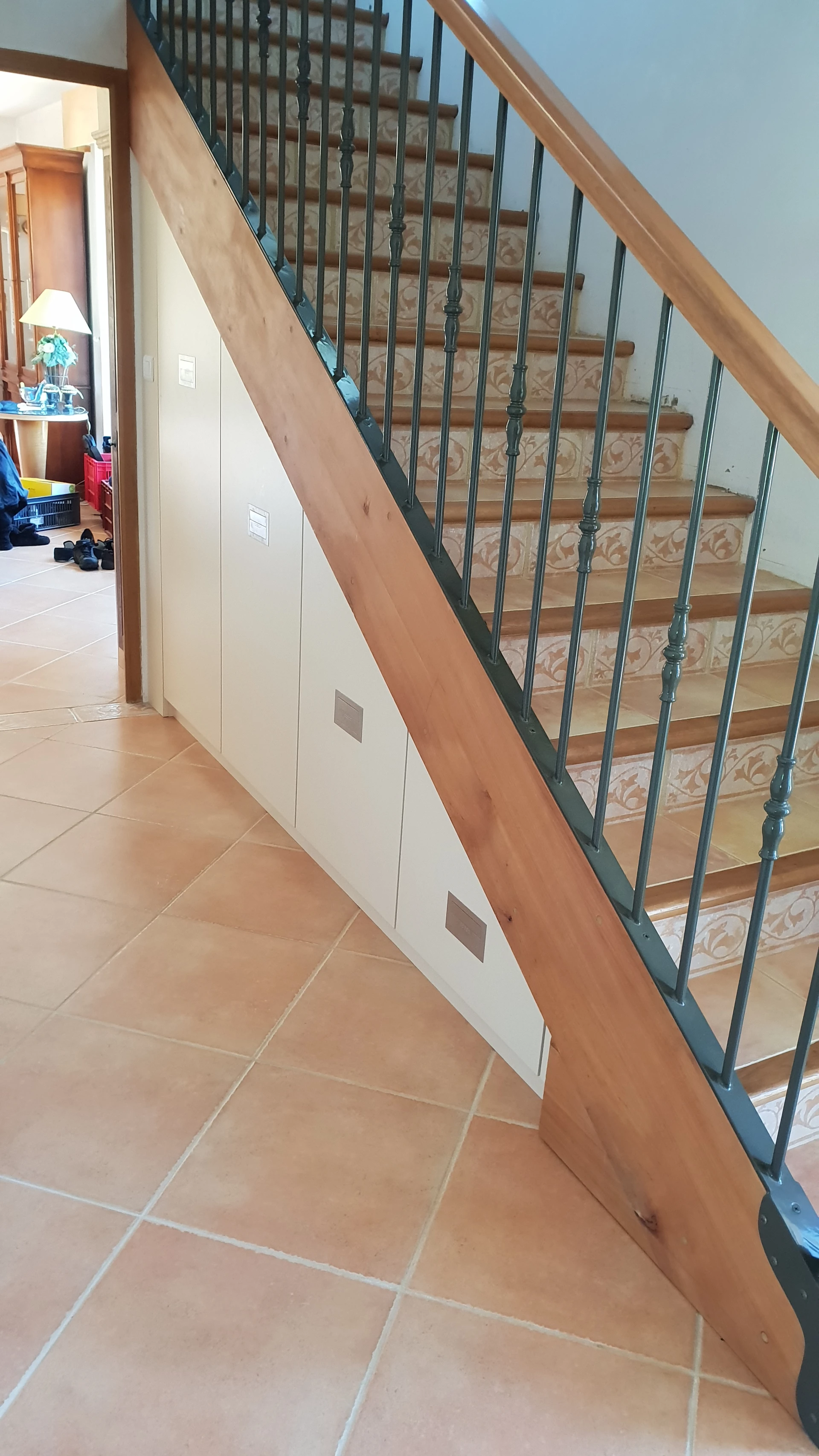 Agencement sous escalier Agencement sous escalier