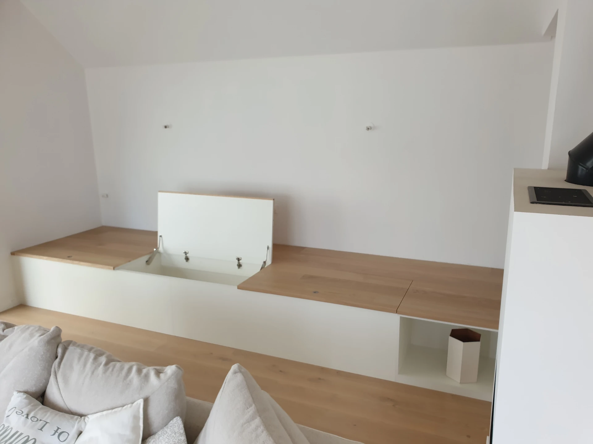 Estrade et rangements Quiberon XXX Estrade et rangements Quiberon XXX