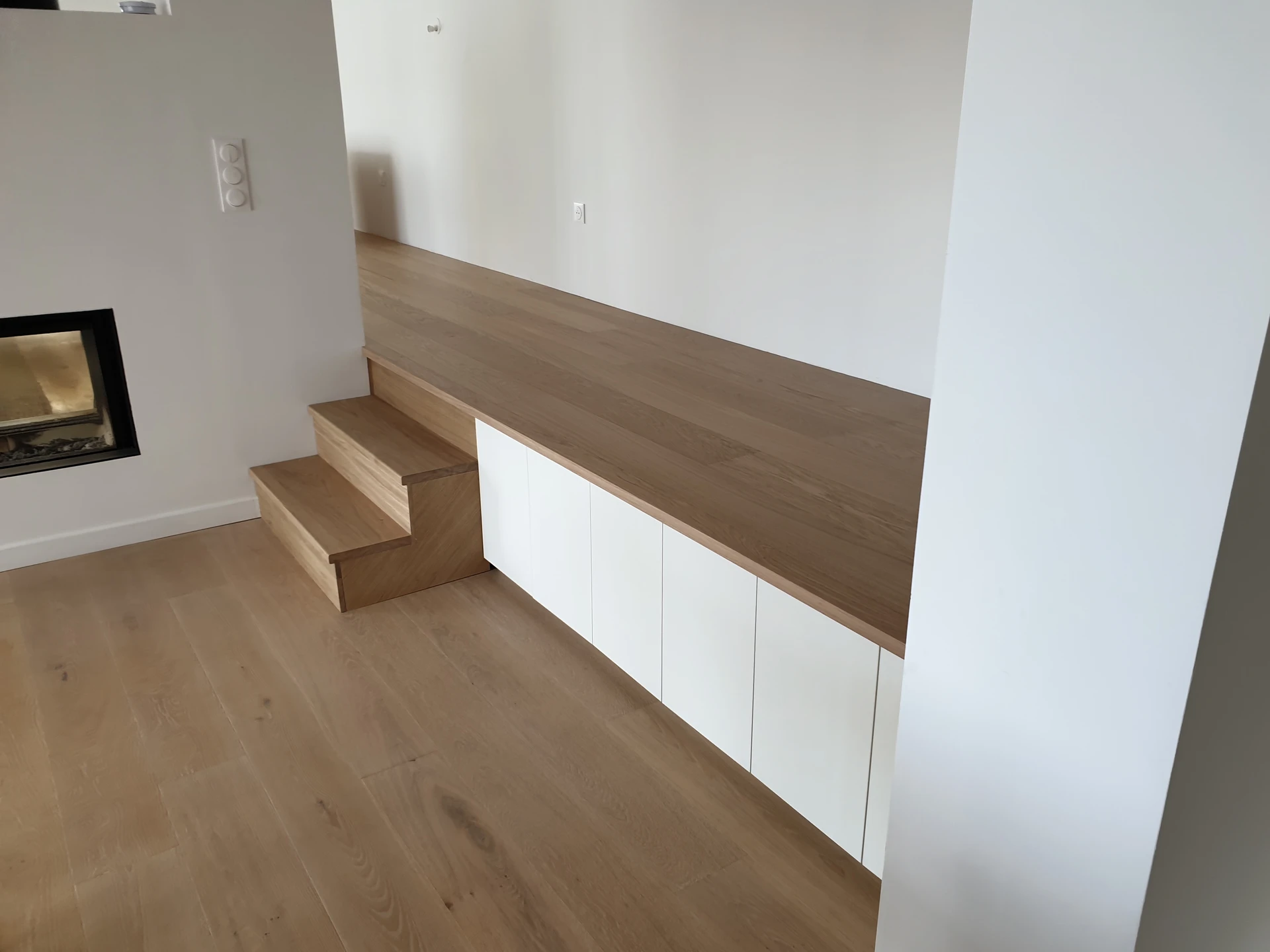 Estrade et rangements Quiberon XXX Estrade et rangements Quiberon XXX