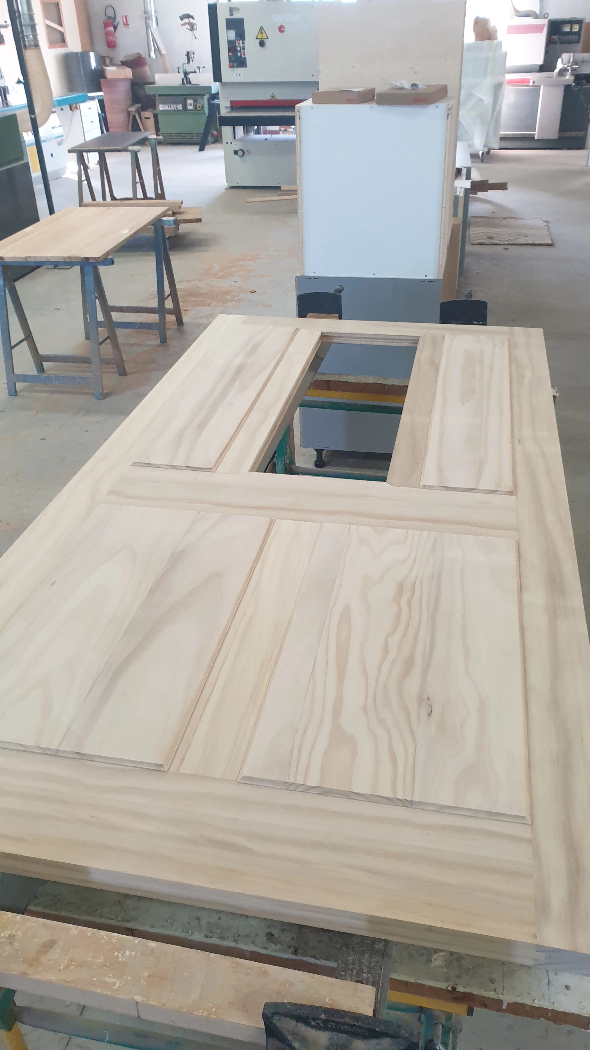 Porte d'entrée traditionnelle XXX Porte d'entrée traditionnelle XXX