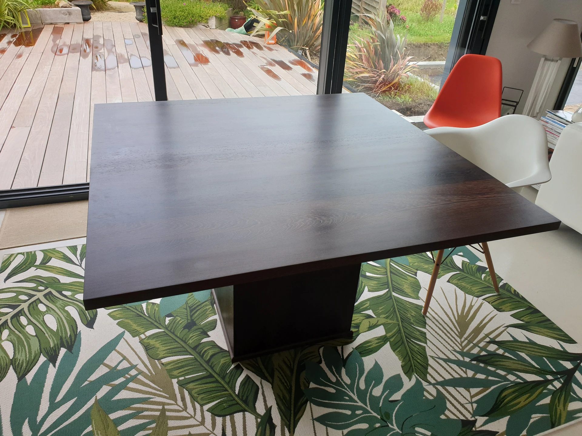 Table carrée en wengé Table carrée en wengé