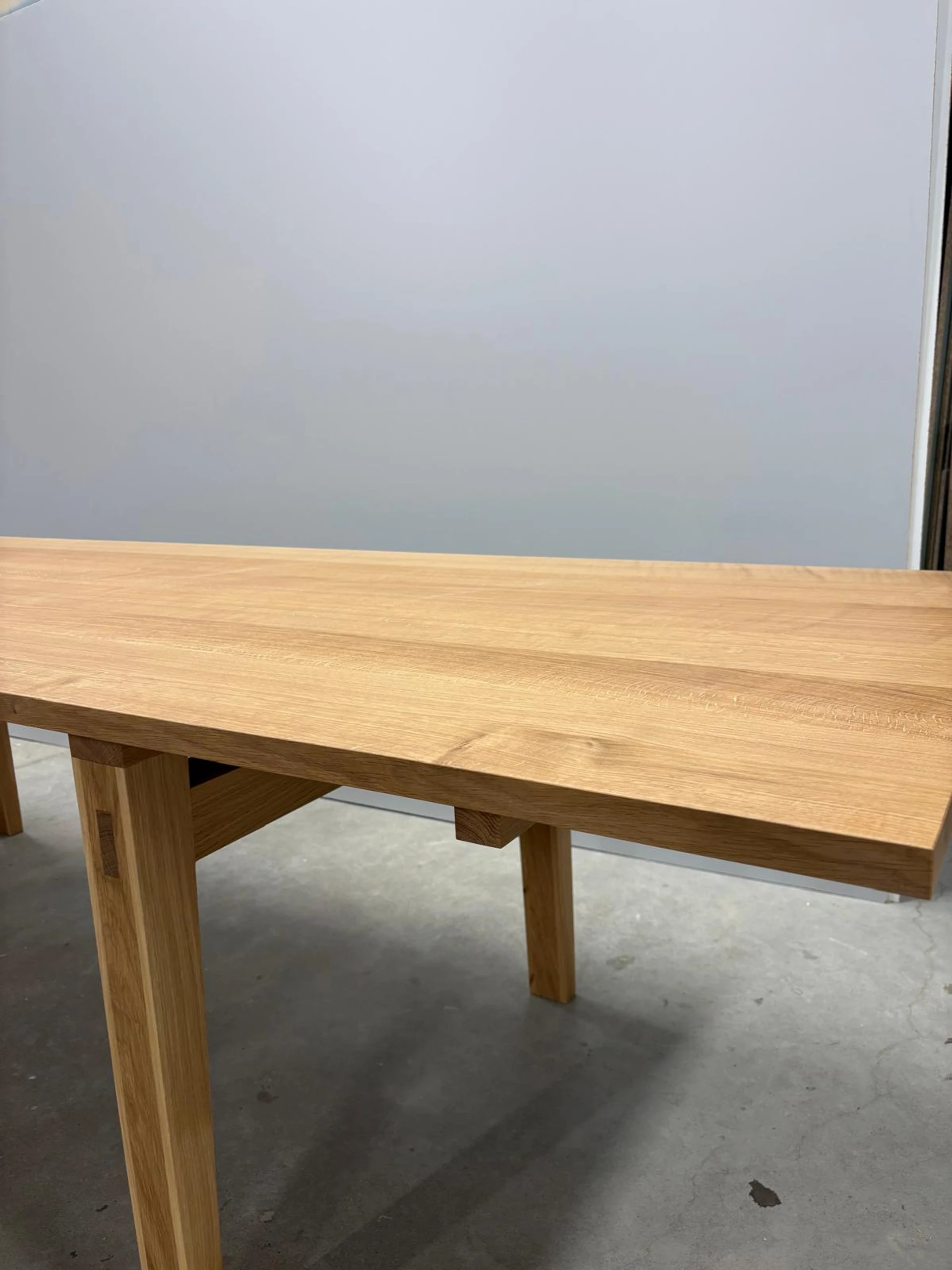 Table de salle à manger T1 Table de salle à manger T1