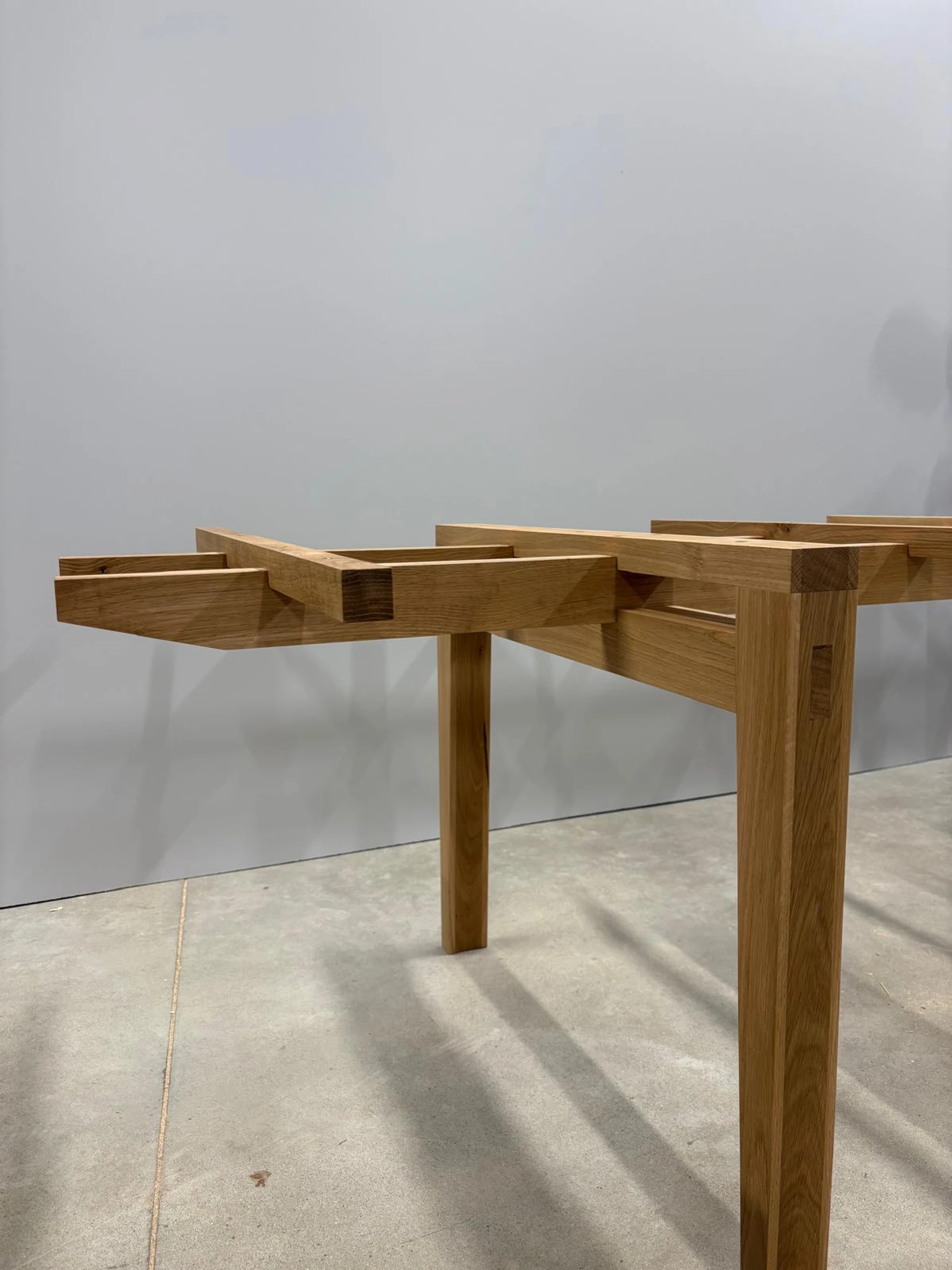 Table de salle à manger T1 Table de salle à manger T1