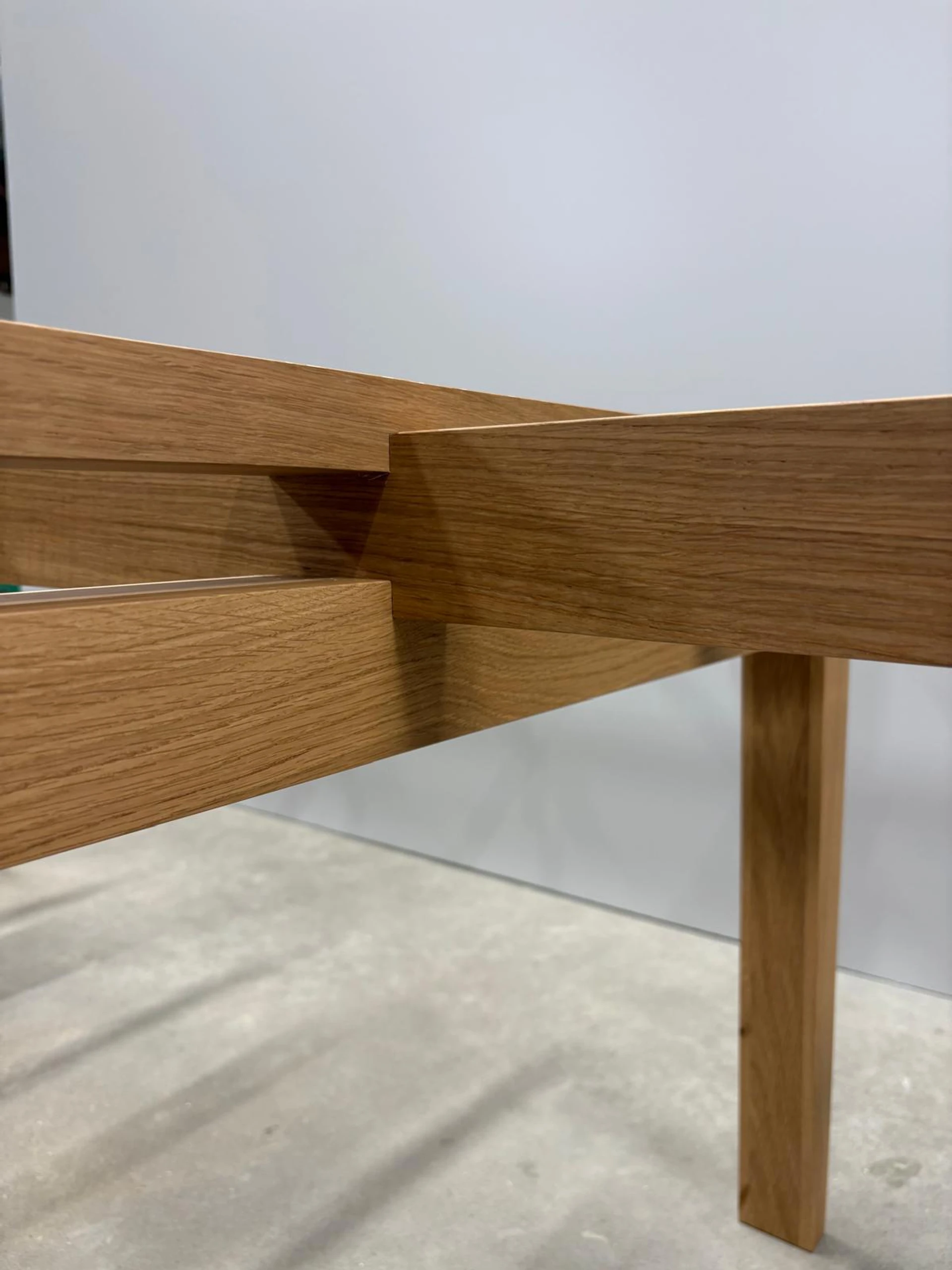 Table de salle à manger T1 Table de salle à manger T1